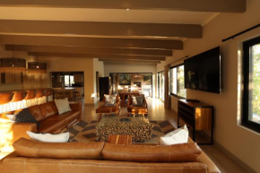 Shiandi Villa